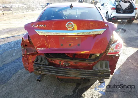 2015 Nissan Altima 2.5/2.5 S/2.5 Sl/2.5 Sv из США, поврежденный, VIN 1N4AL3AP9FC289367